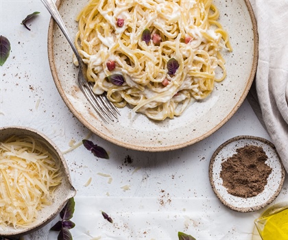 DIT IS DE REDEN WAAROM JE PASTA MOET KOKEN IN ZOUT WATER