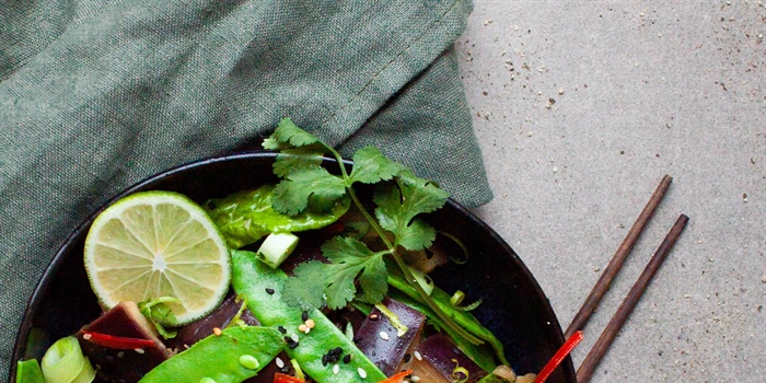 ZOMERRECEPT: SNELLE AZIATISCH GESTOOMDE AUBERGINE