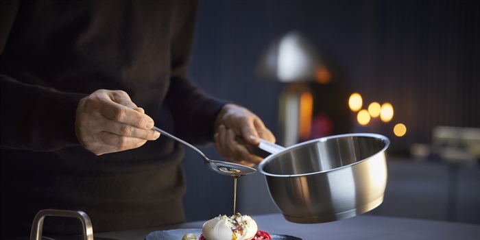 RECEPT: RODE BIETEN CARPACCIO MET BURRATA, PISTACHENOTEN EN WARME...