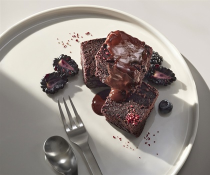 RECEPT: CHOCOLADE BROWNIE MET CHOCOLADE SAUS